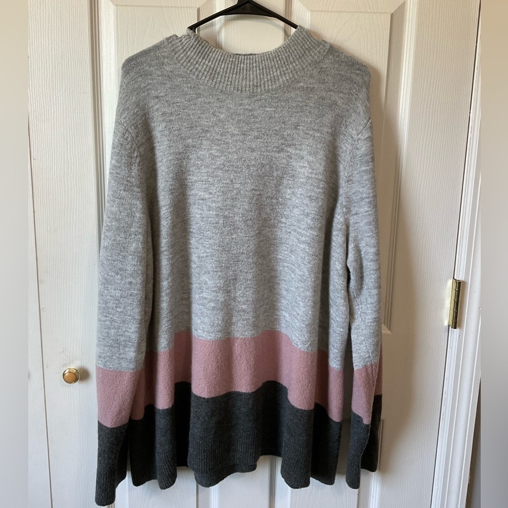Liz Claiborne sweater. Weekend. Size 2x